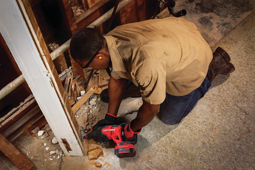 Cordless Reciprocating Saw Kit C590