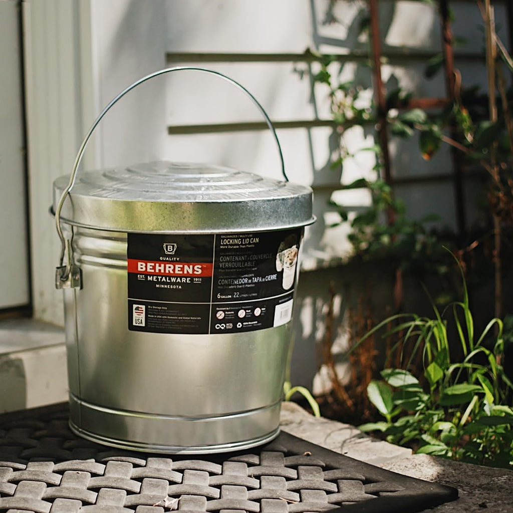 6 Gallon Rust Proof Galvanized Steel Locking Lid Trash Can D6342