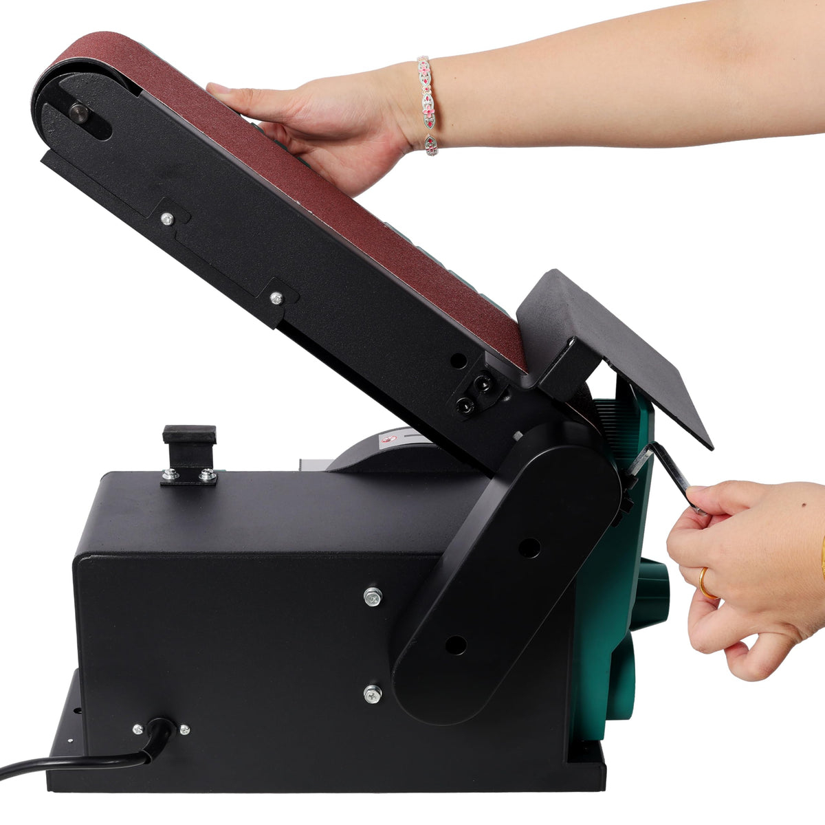 6" Disc & 4" x 36" Belt Benchtop Sander A664599