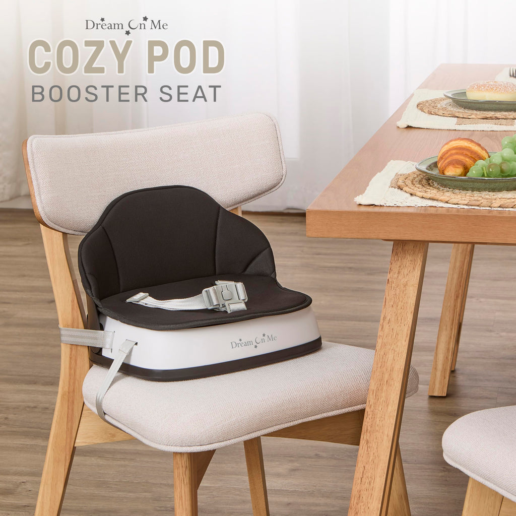 Portable Baby Booster Seat with 3-Point Harness & 2 Fixing Belts, Black I180915