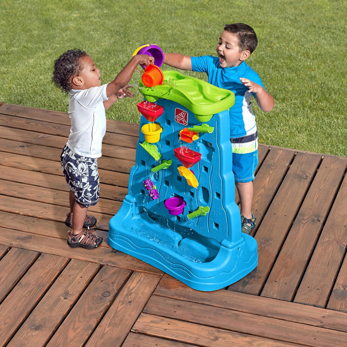 Double-Sided Water and Sand Activity Table, 13 Piece X665