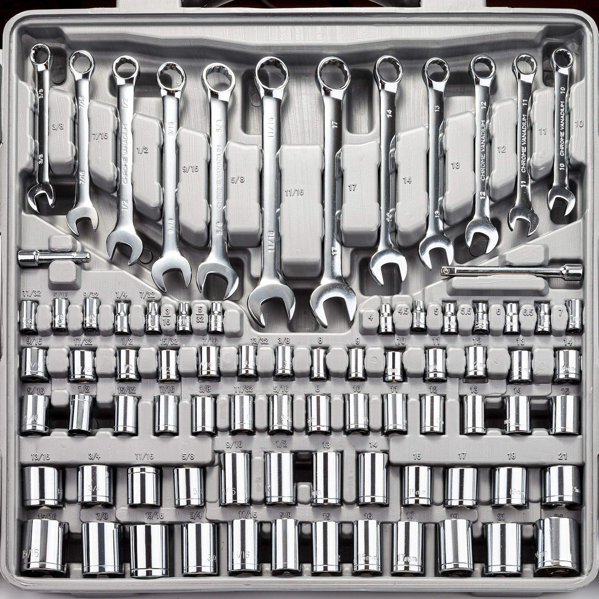 205-Piece Ratchet Wrench Tool Set D292454